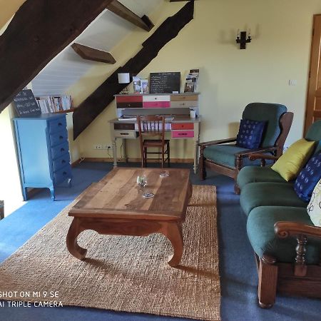 Gite Le Grenier Aux Portes De Broceliande Appartement Réminiac Buitenkant foto
