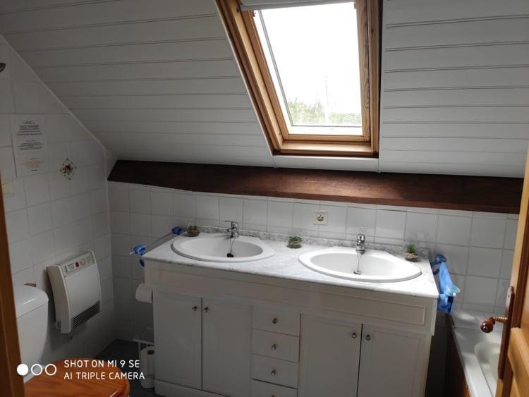 Gite Le Grenier Aux Portes De Broceliande Appartement Réminiac Buitenkant foto